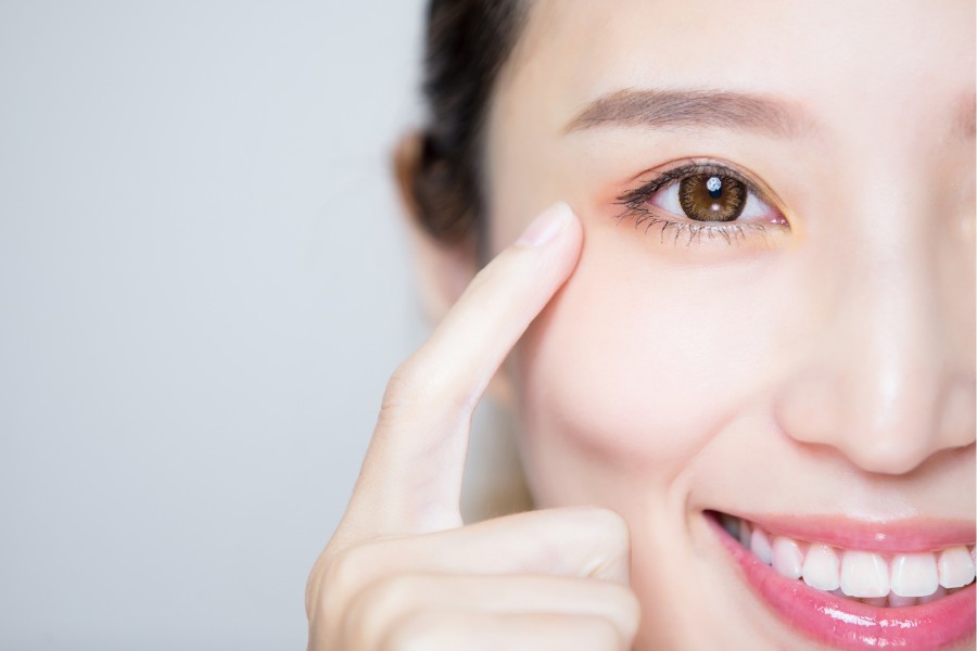 Phương pháp lấy mỡ mắt nội soi an toàn và không ảnh hưởng đến thị lực